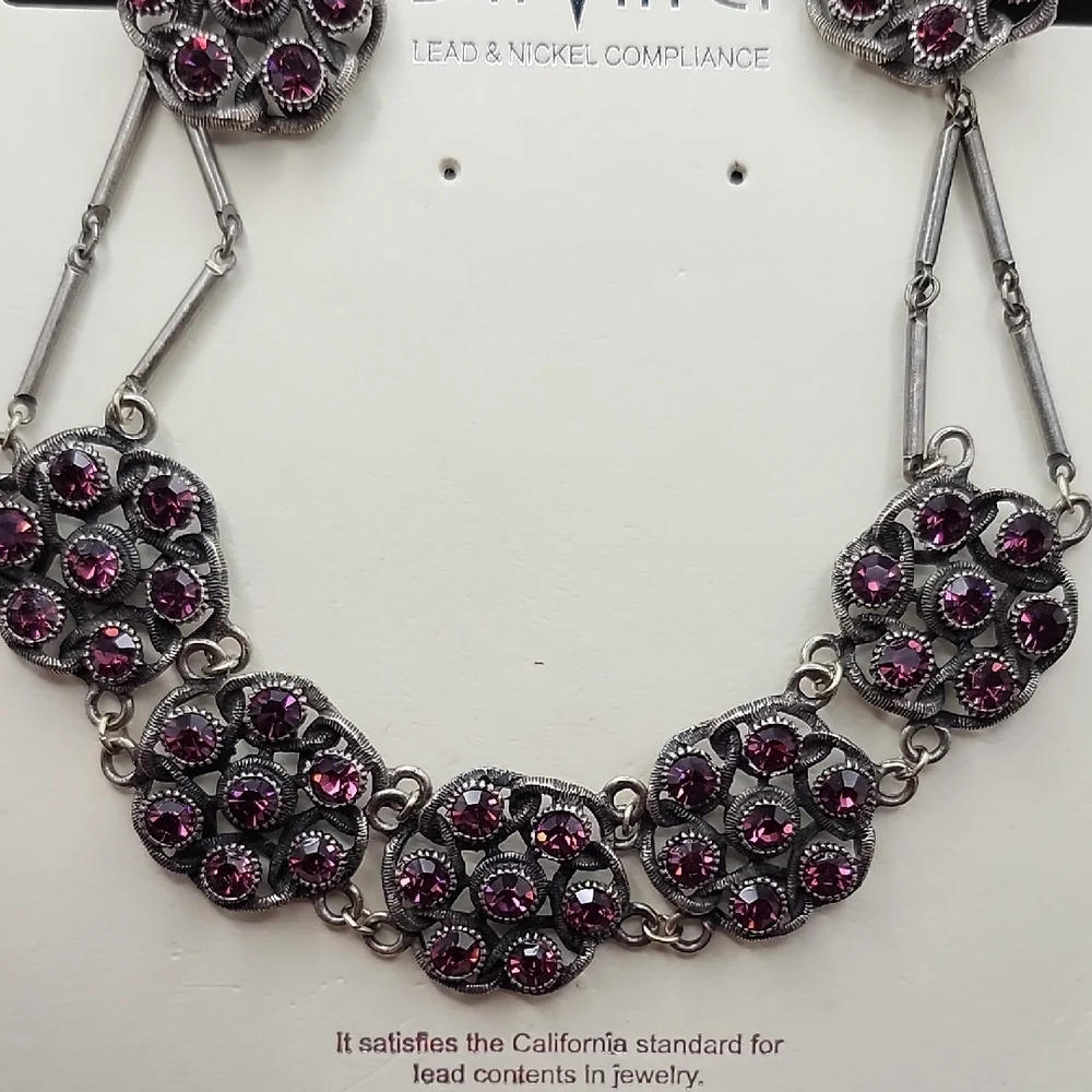 DaVinci Silver Necklace with Purple Accents